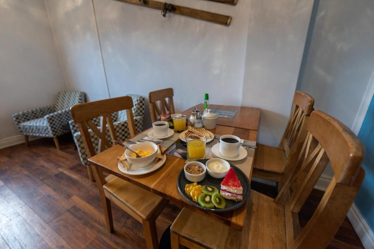 Hostal Boutique Terra Antarctica Пунта-Аренас Экстерьер фото